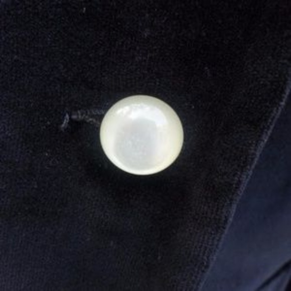 Vintage Classic Style Black Silk Velvet Blazer Moonglow buttons - Picture 4 of 7